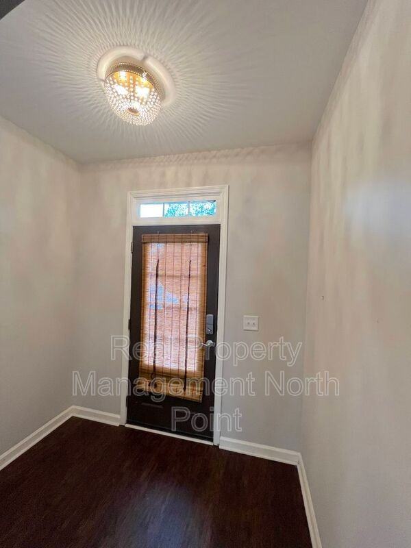 2048 Lakeshore Overlook Dr Nw - Photo 3 of 22