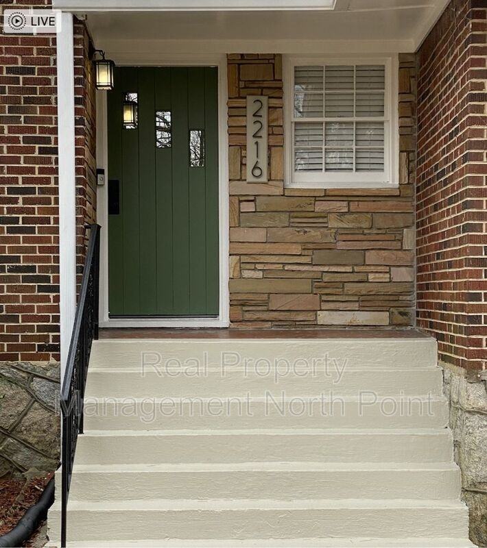 2216 Azalea Cir - Photo 2 of 33
