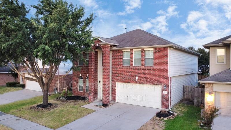 25206 Hazel Ranch Dr - Photo 3 of 50