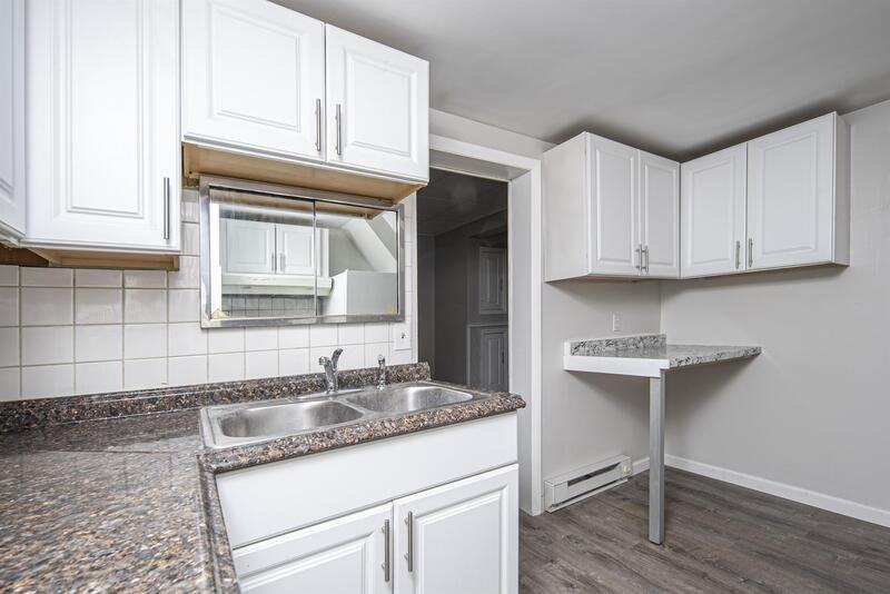 25 Harrison Ave - Photo 5 of 37