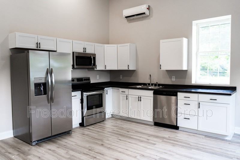 2242 Price Avenue, Knoxville, TN 37920 - Photo 2 of 33