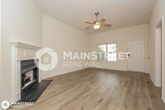 1805 Easton Ct - Photo 3 of 16