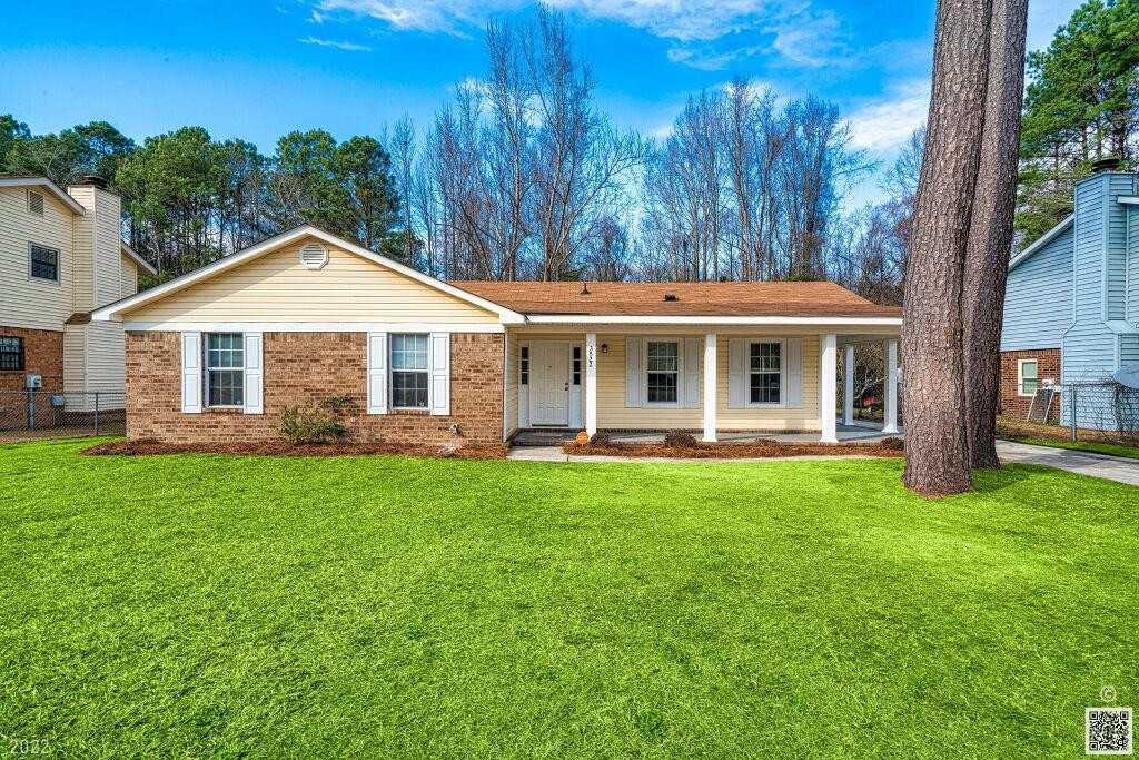 3522 Stoney Brook Rd #NA - Photo 2 of 16