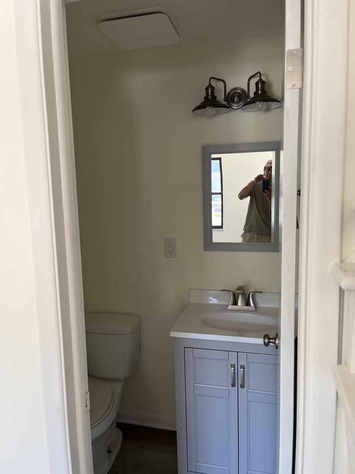 458 Melissa Ct #460 - Photo 3 of 7