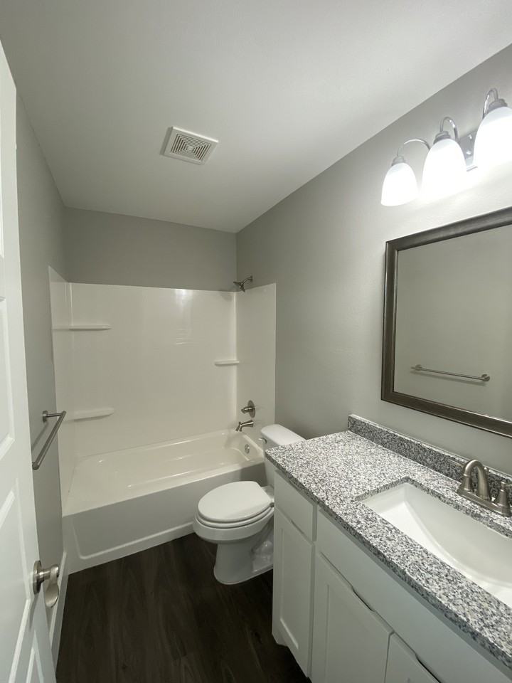 1032 Ray Dr #1 - Photo 7 of 15
