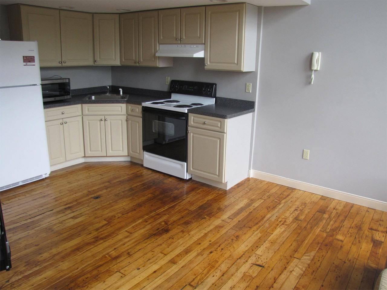 800 James AveUnit 2215 #2215 - Photo 2 of 40