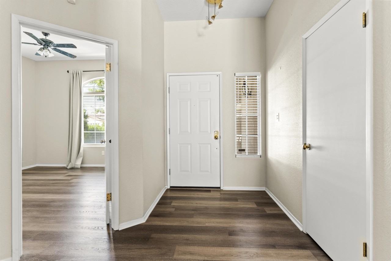 10621 Tivoli Ct #1 - Photo 3 of 28