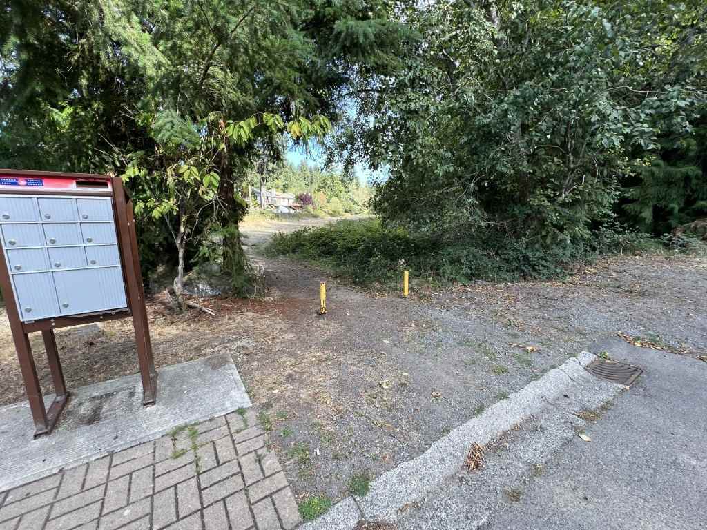 3973 Trillium Lane - Photo 4 of 31