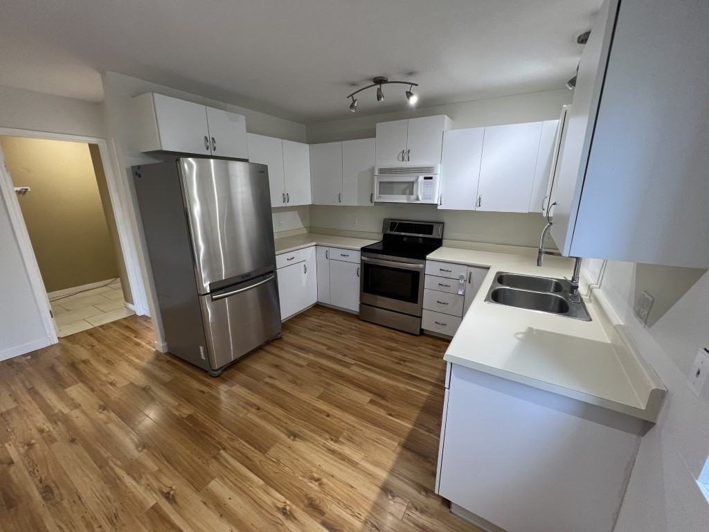 3973 Trillium Lane - Photo 6 of 31