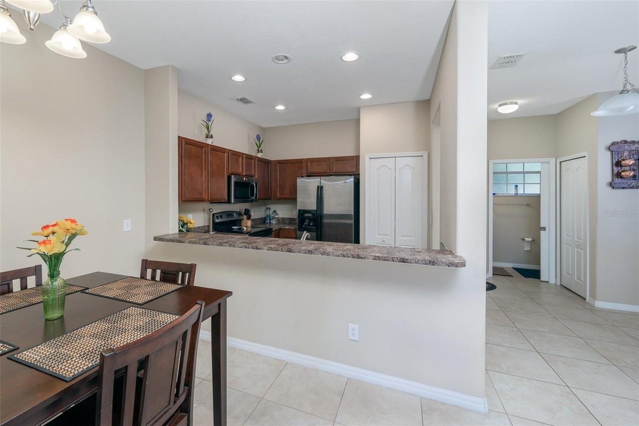 3038 Rodrick Cir #1 - Photo 5 of 12