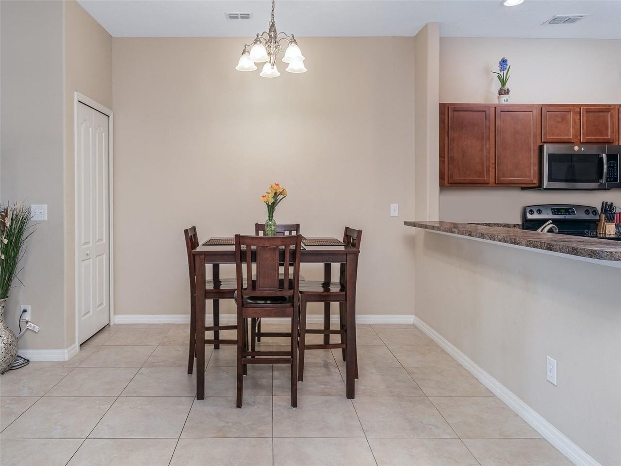 3038 Rodrick Cir #1 - Photo 7 of 12