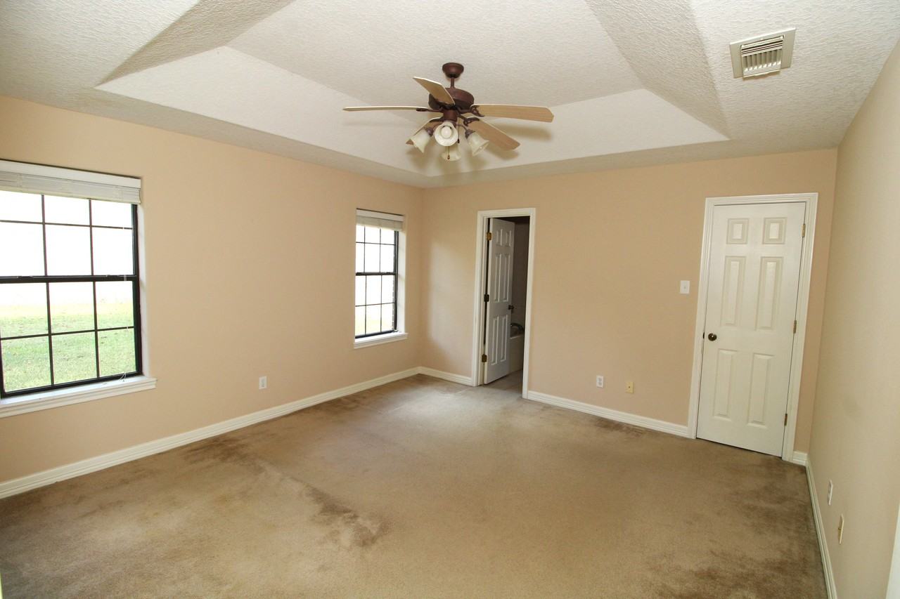 113 Silver Bay Ln #1 - Photo 5 of 10