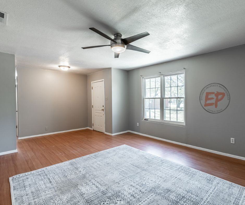 910 N Magnolia Ave #1 - Photo 4 of 21