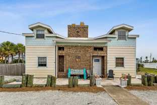 1402 Via De Luna Drive #1 - Photo 1 of 1