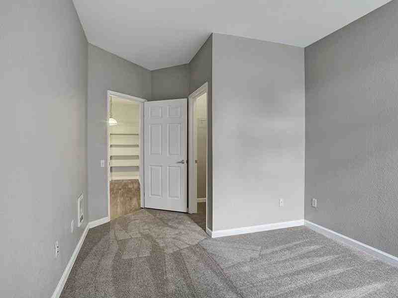 2600 Nuestra Castillo Ct - Photo 7 of 23