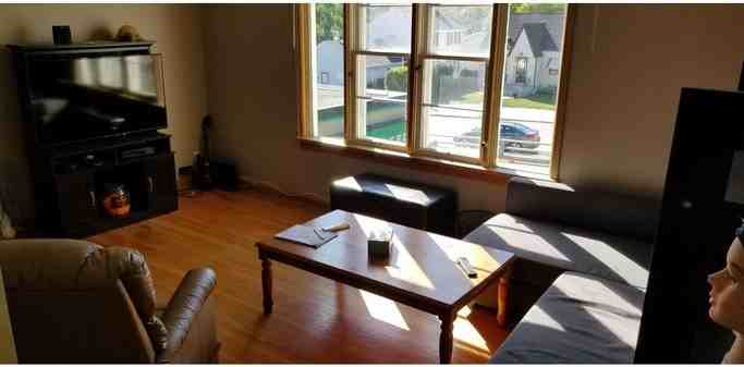 335 Henderson Hwy - Photo 3 of 4