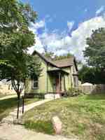 featured image of 1211 21st St