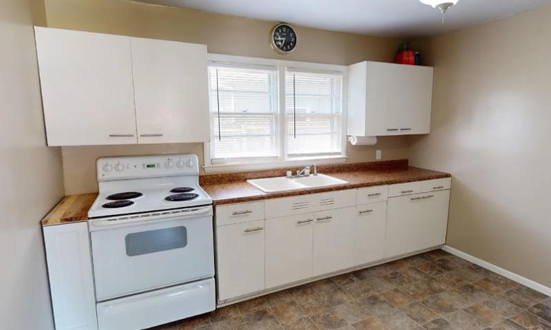 4315 E Du Frain Ave - Photo 3 of 13