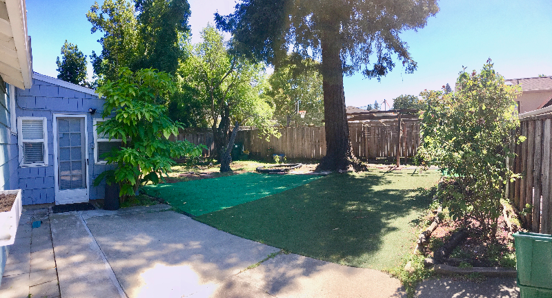 1210 Hudson St - Photo 3 of 16