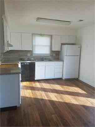 205A Creekside Ct - Photo 3 of 17