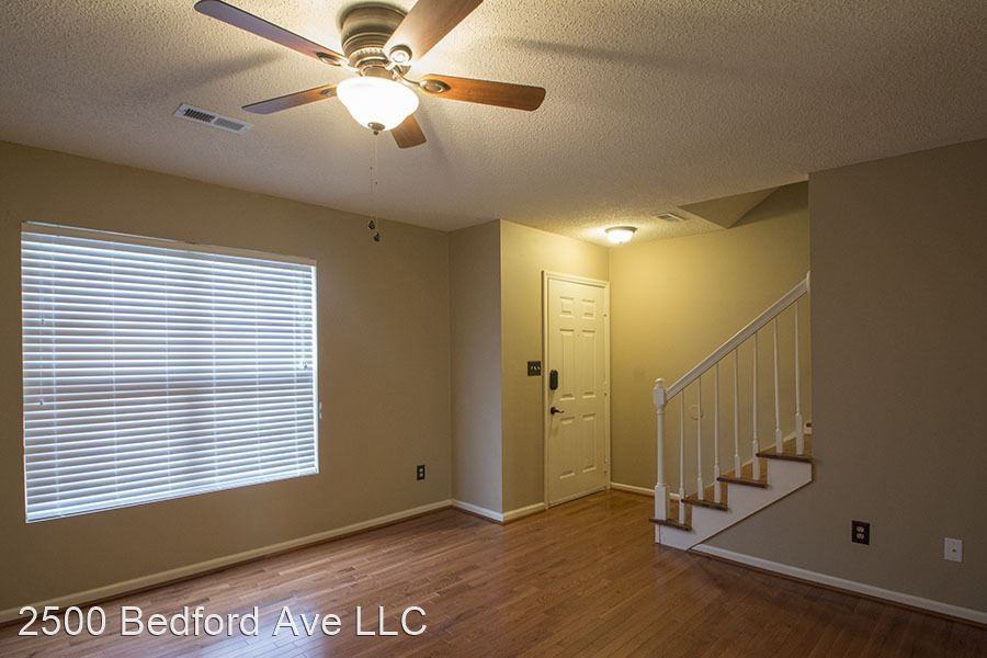 1602 18th Ave NE - Photo 3 of 6