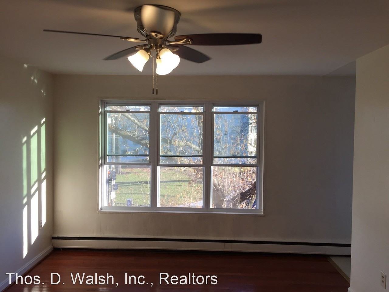 1240 Rhode Island Ave NE - Photo 2 of 6