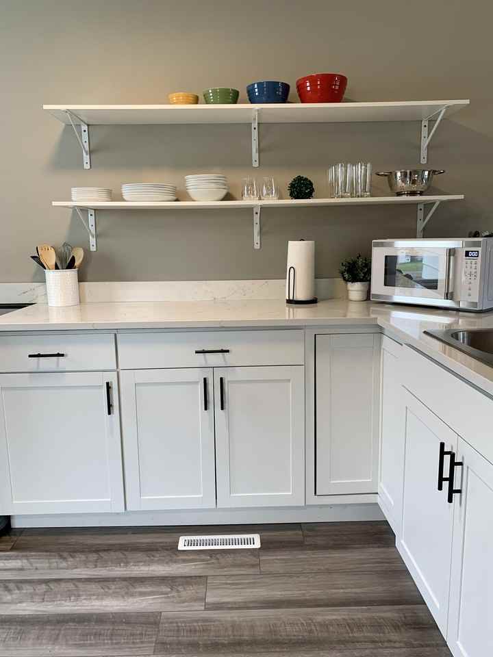 221 4th St Nw #1 - Photo 3 of 20