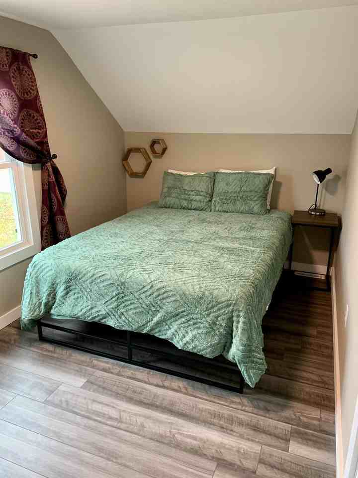 221 4th St Nw #1 - Photo 7 of 20