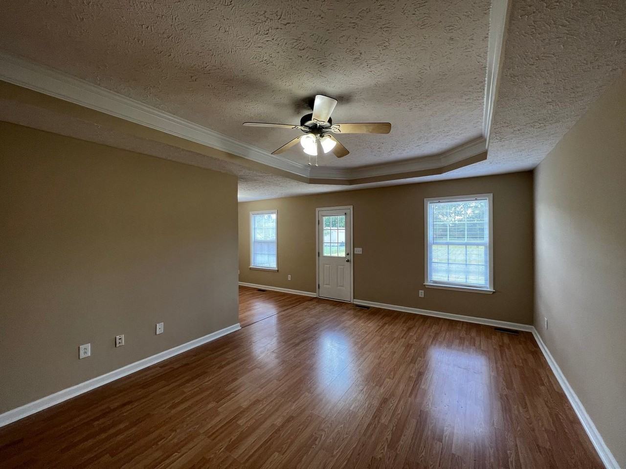 2505 Sundance Ct - Photo 2 of 17