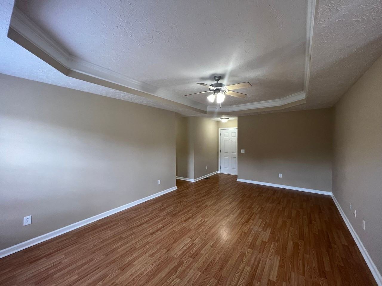 2505 Sundance Ct - Photo 3 of 17