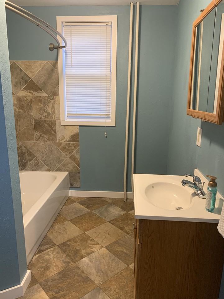 2605 4th Ave E #1 - Photo 6 of 11