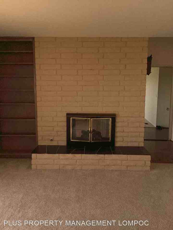 857 Ferrelo Pl - Photo 2 of 14