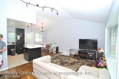 4613 Wissahican Ave - Photo 2 of 15
