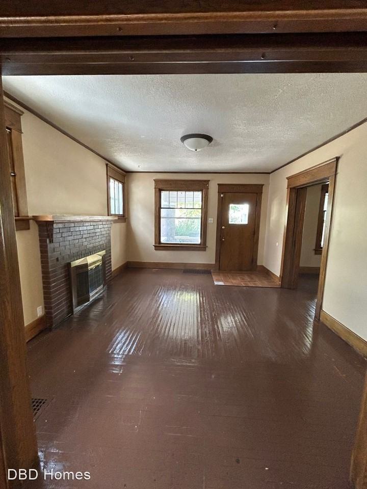 729 Kinsmoor Ave - Photo 3 of 9