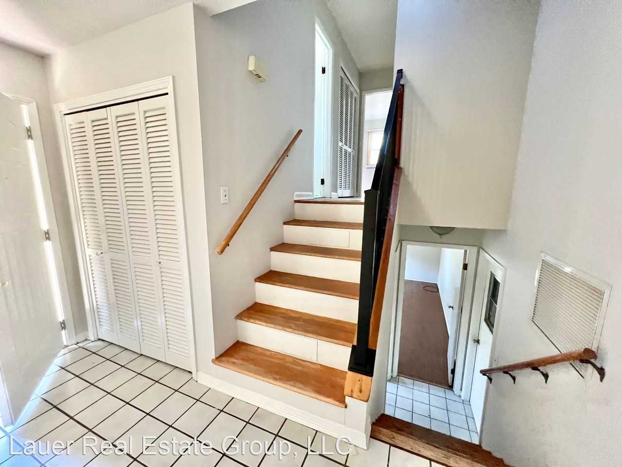 2814 Vann Cir - Photo 2 of 16