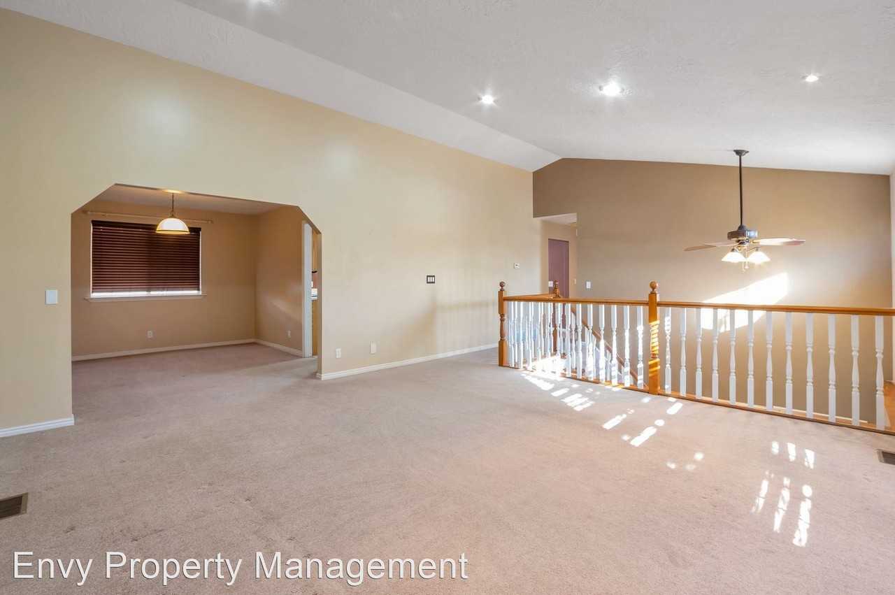 2343 E 3450 N - Photo 3 of 14