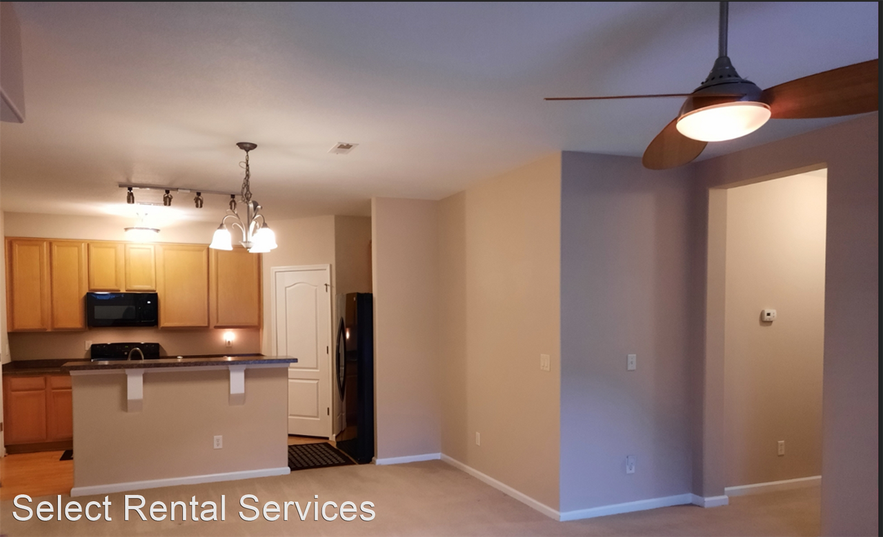 806 S Adams Landing Rd - Photo 2 of 8