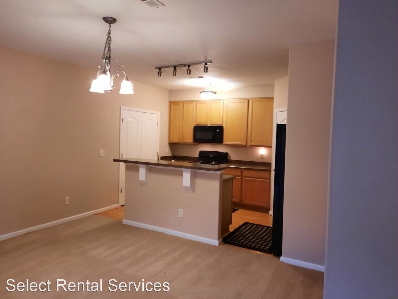 806 S Adams Landing Rd - Photo 3 of 8