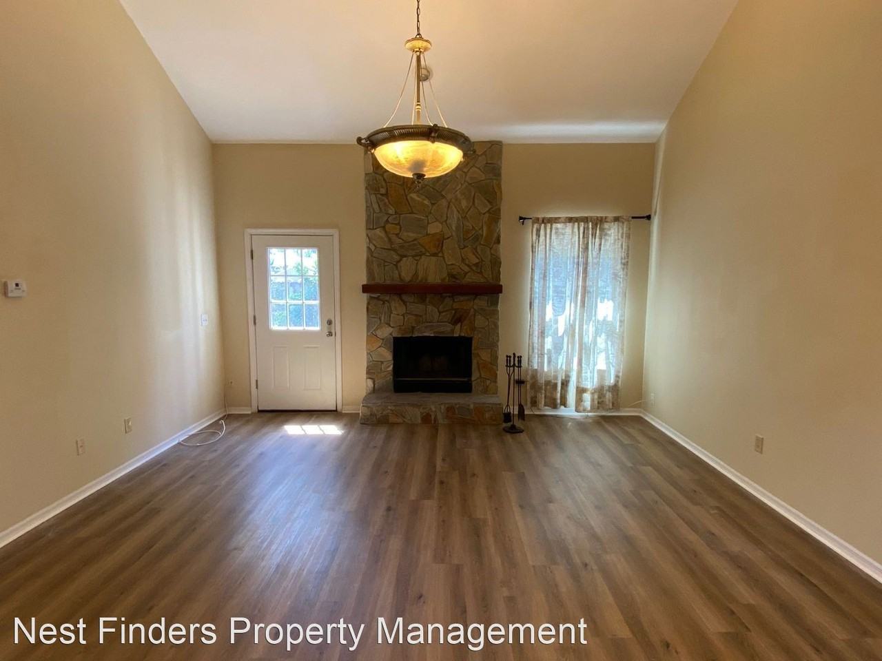 11866 Ashbrook Cir N - Photo 2 of 27