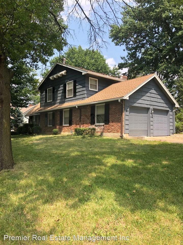 10549 Mersington Ave - Photo 3 of 35