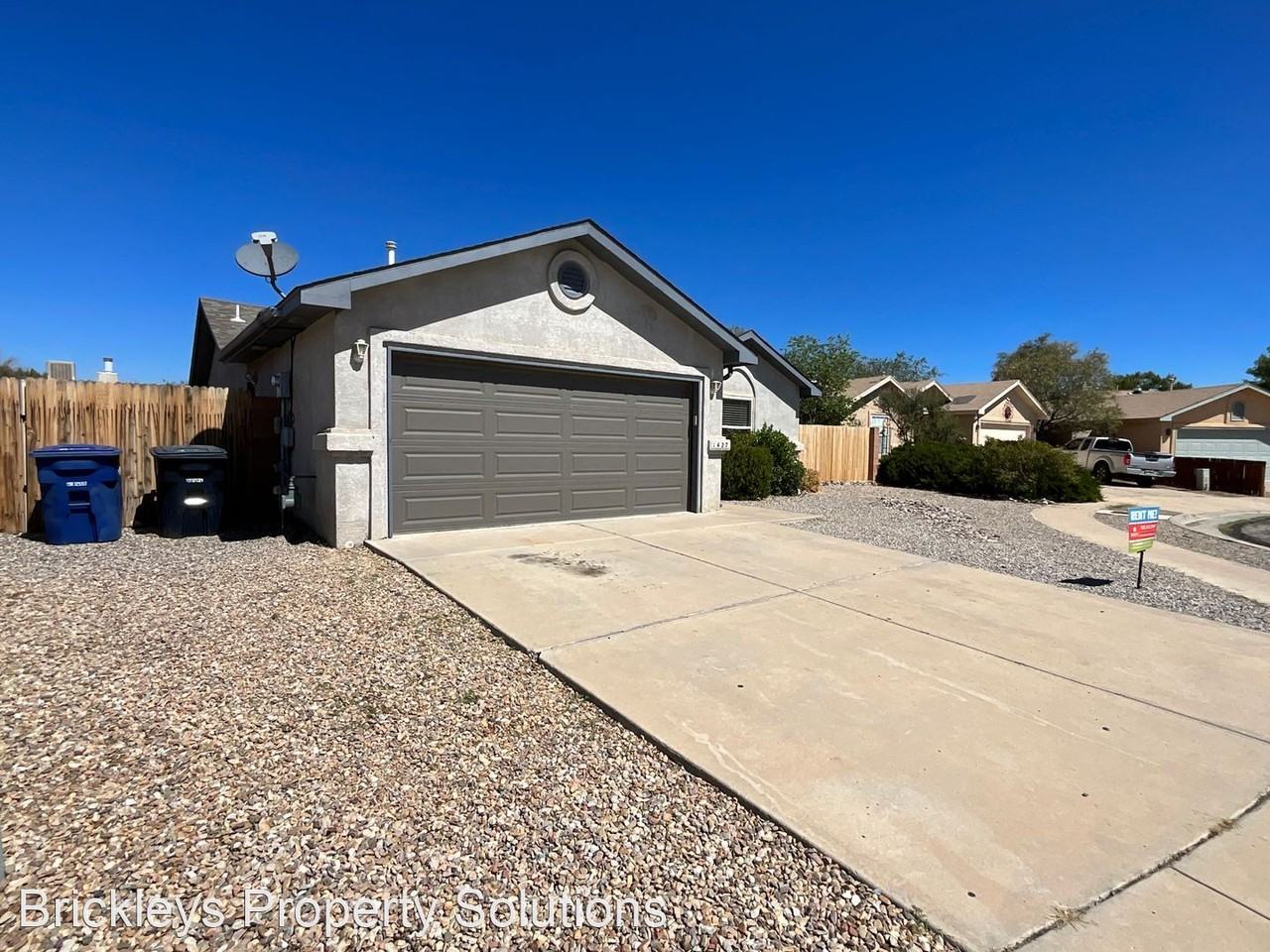 1427 Desert Bloom Ct Nw - Photo 2 of 27