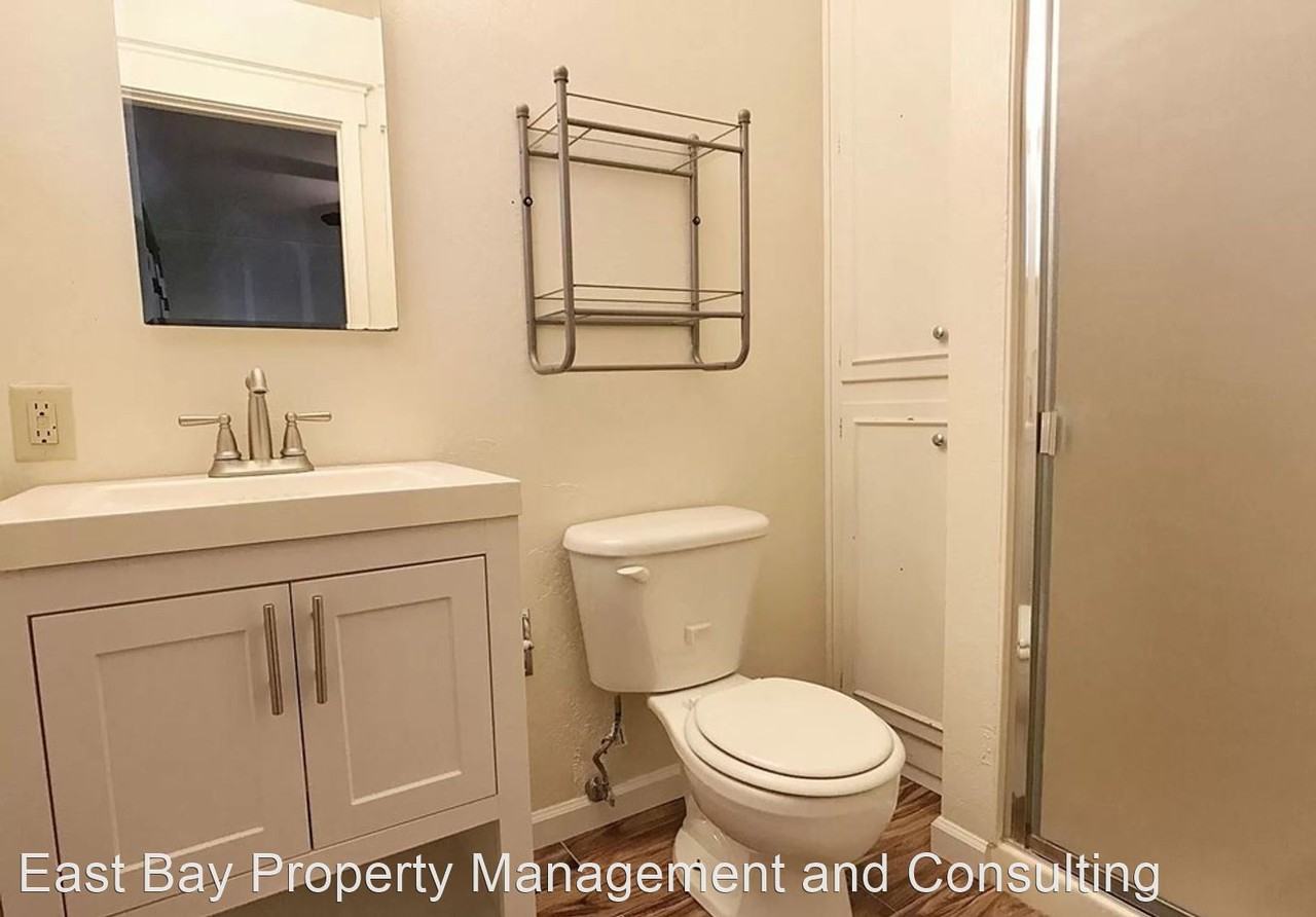 35241 Cabrillo Dr - Photo 3 of 10