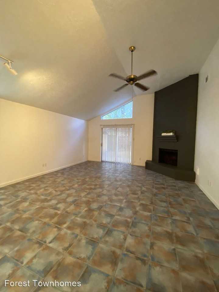 10522 Walnut Glen Dr - Photo 3 of 20