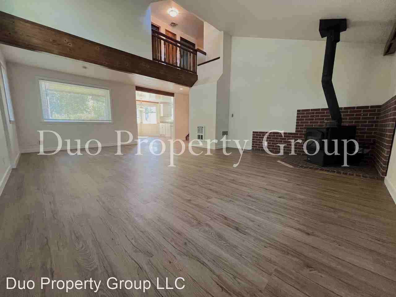 310, 320 North Adams Street - Photo 2 of 25