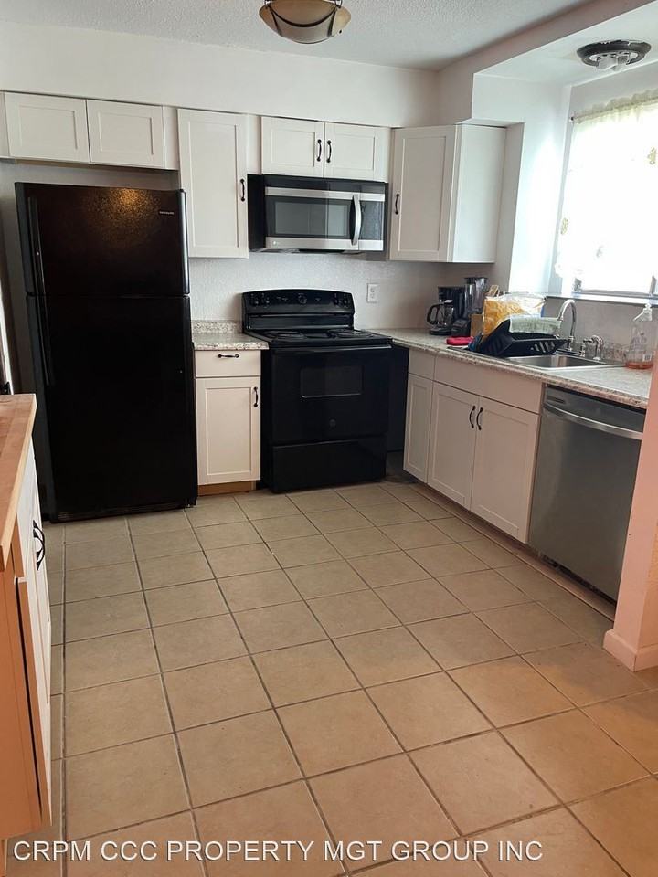 3110 Debra Blvd - Photo 2 of 20