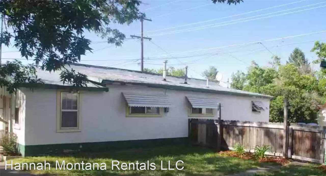 325 South C Street - Photo 3 of 17