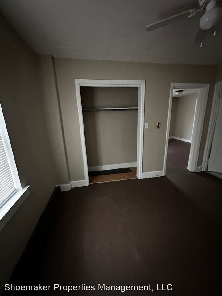 1015 N C St - Photo 2 of 3