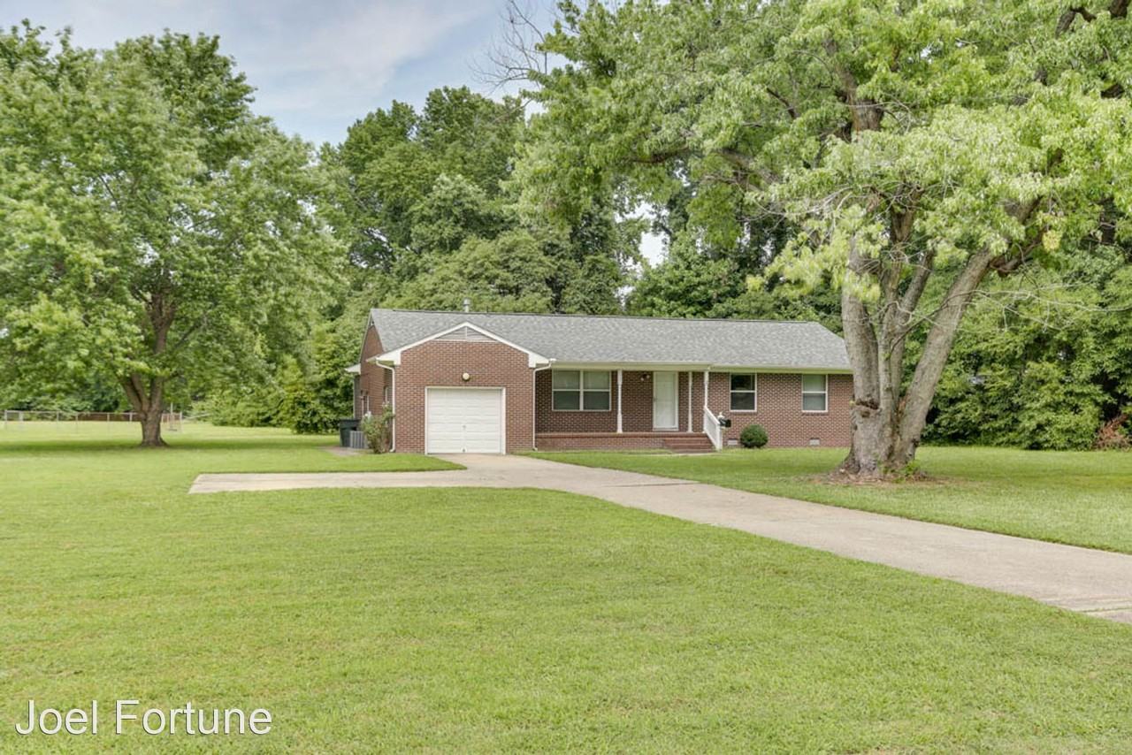 1461 Todds Ln, Hampton, VA 23666 3 Bedroom House for 1,695/month Zumper