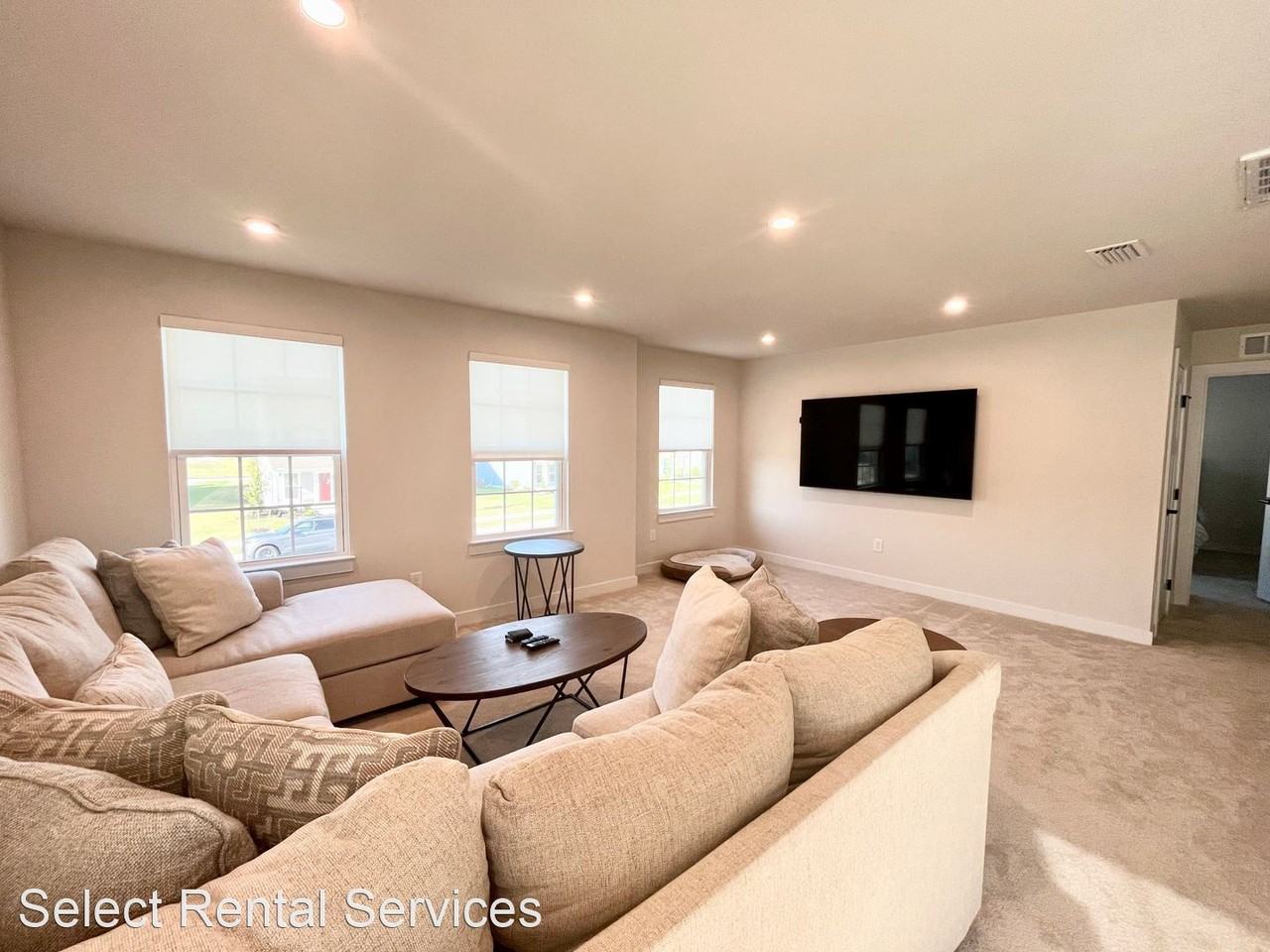 109 Ryker Rd E - Photo 2 of 24