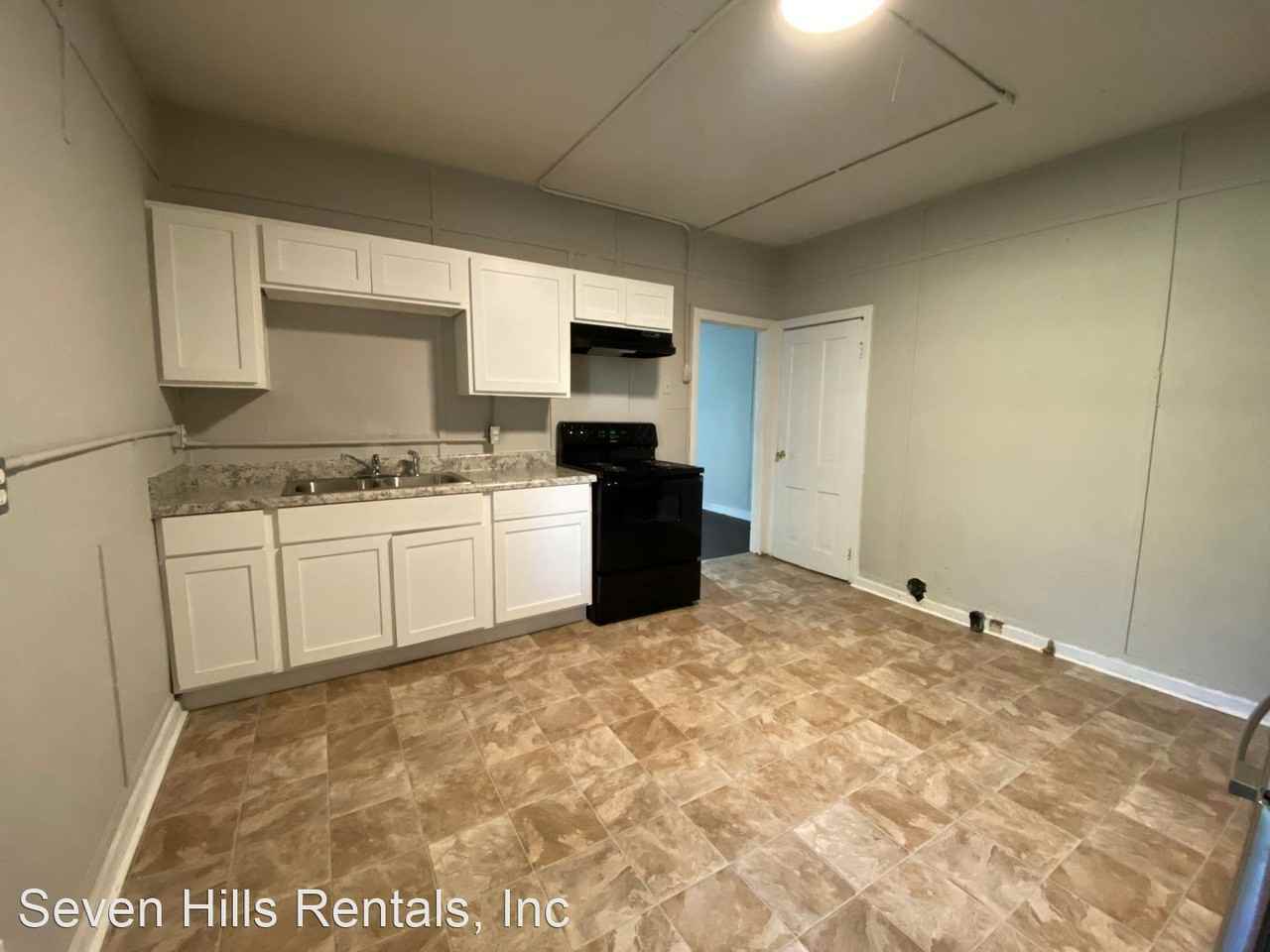 401/403 Park Avenue - Photo 3 of 11